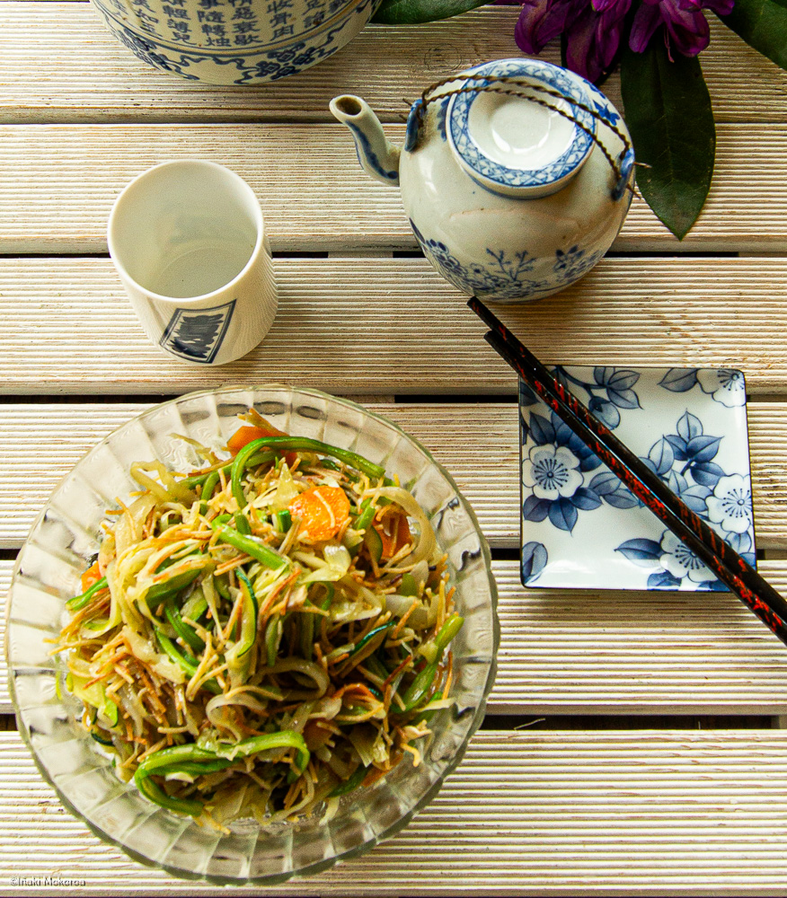 Fideos fritos con verduras