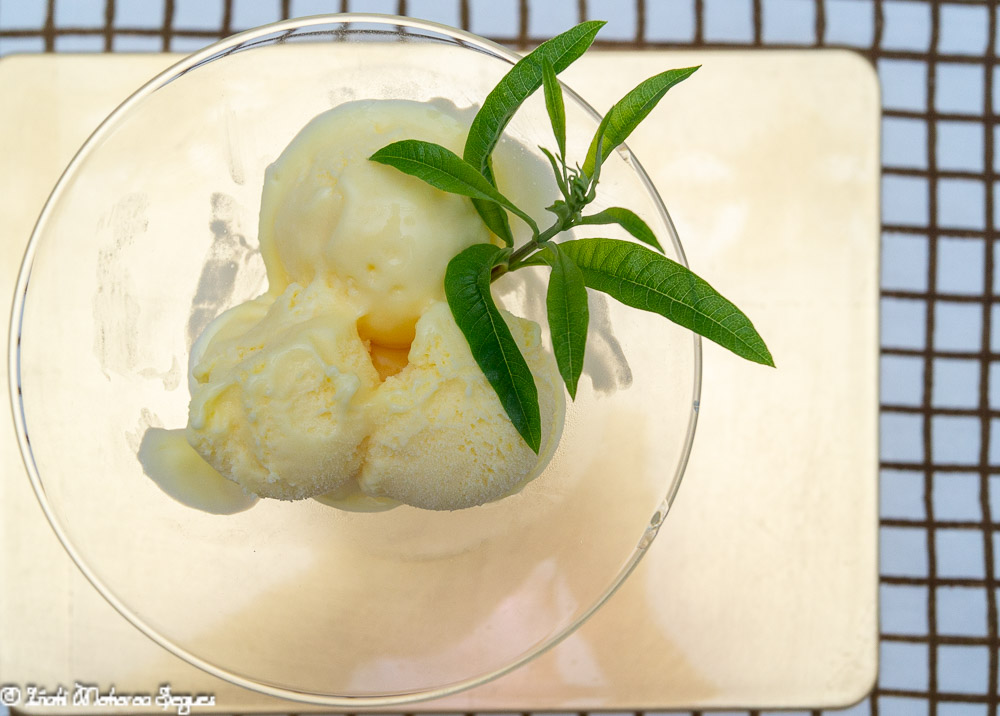 Helado de lemond curd