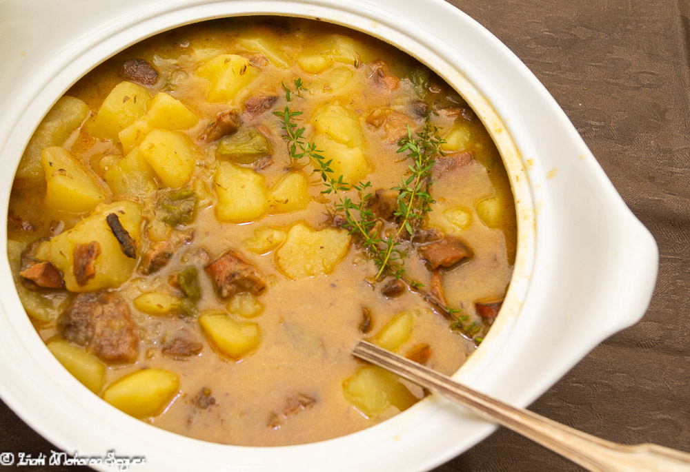 Patatas con níscalos