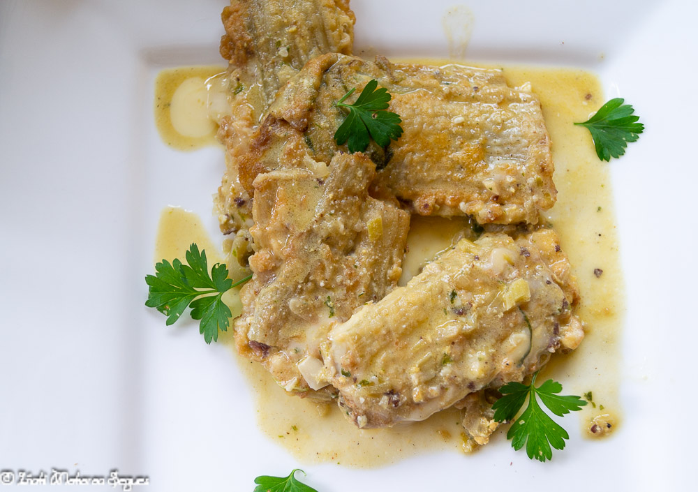 Pencas de acelga con salsa de almendras